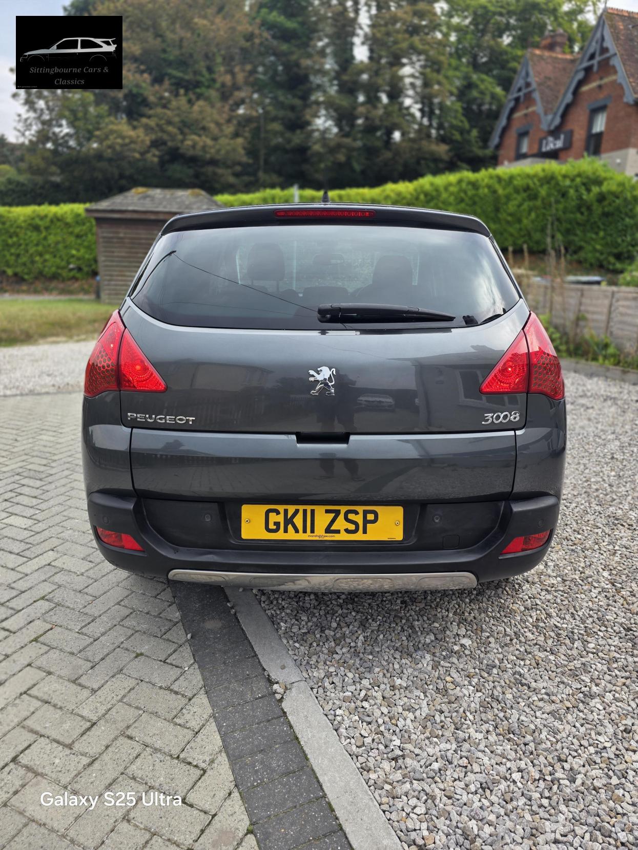Peugeot 3008 1.6 HDi Exclusive SUV 5dr Diesel EGC Euro 5 (112 ps)