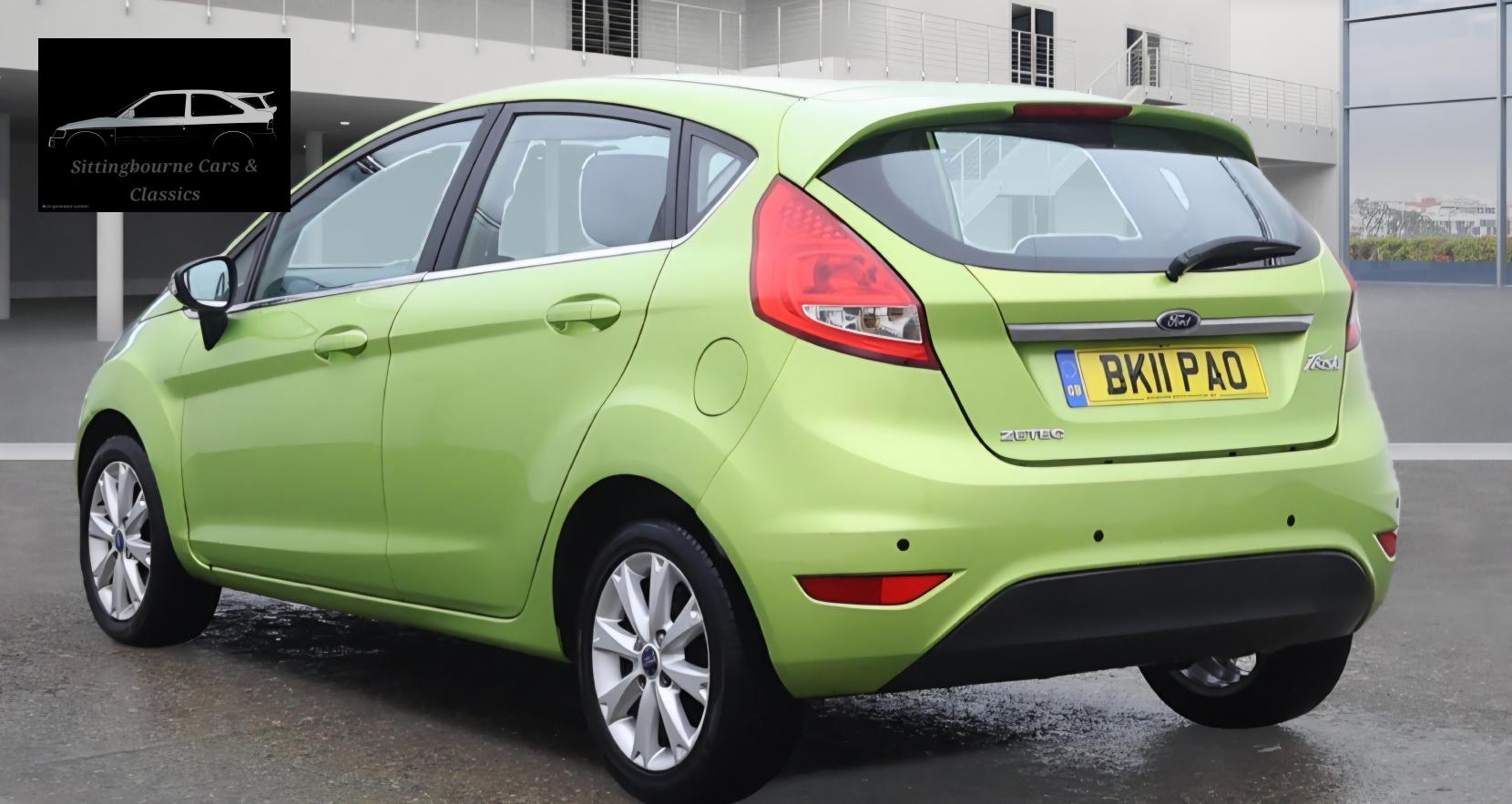 Ford Fiesta 1.4 Zetec Hatchback 5dr Petrol Manual (133 g/km, 94 bhp)