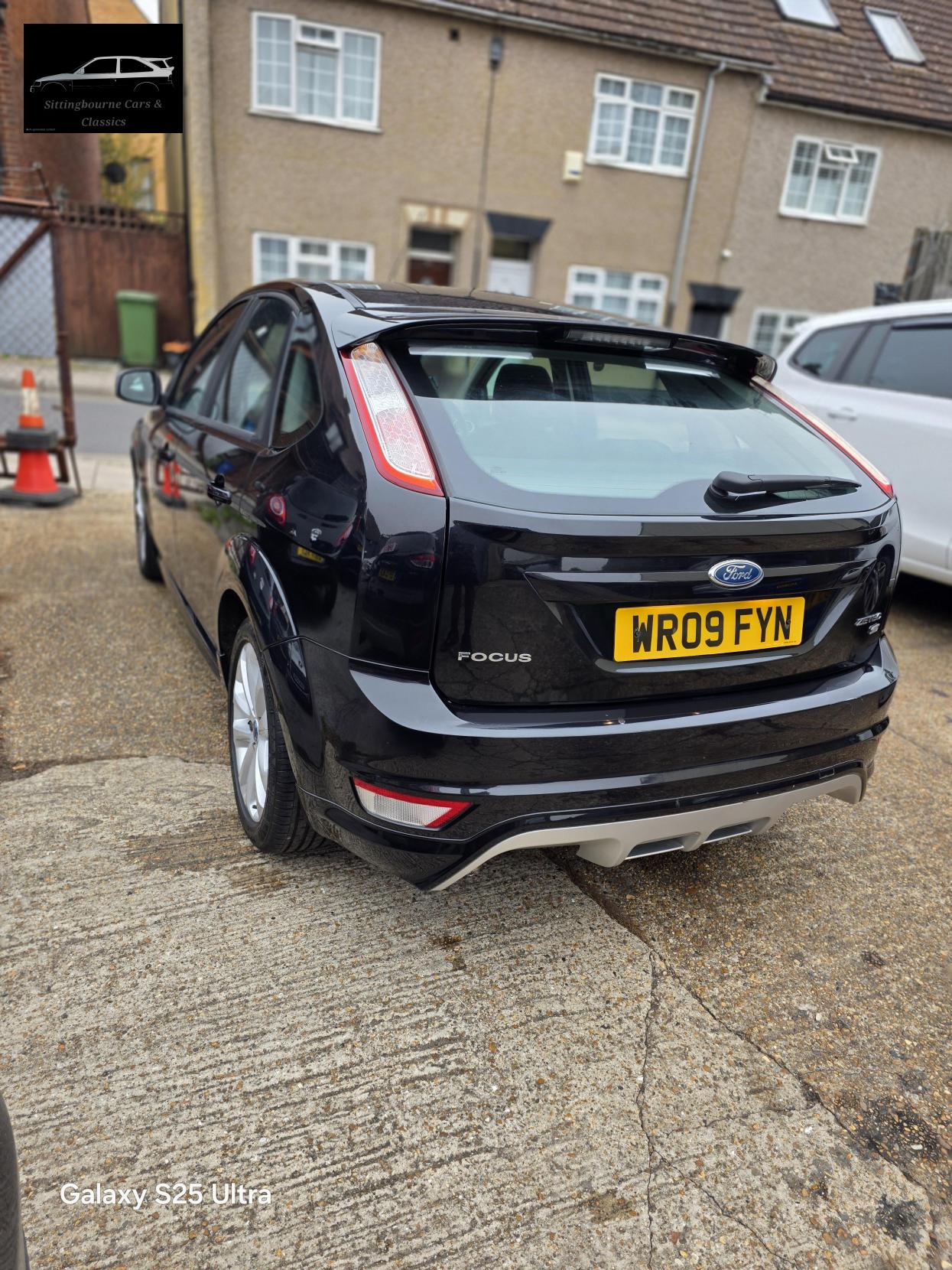 Ford Focus 1.6 Zetec S Hatchback 5dr Petrol Manual (157 g/km, 113 bhp)