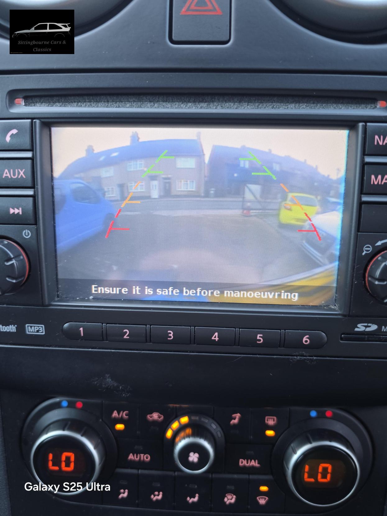 Nissan Qashqai 1.5 dCi n-tec SUV 5dr Diesel Manual 2WD Euro 5 (110 ps)