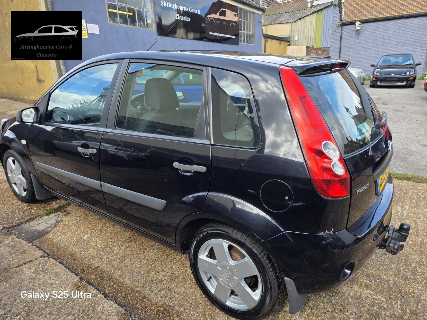 Ford Fiesta 1.4 Zetec Climate Hatchback 5dr Petrol Manual (147 g/km, 79 bhp)
