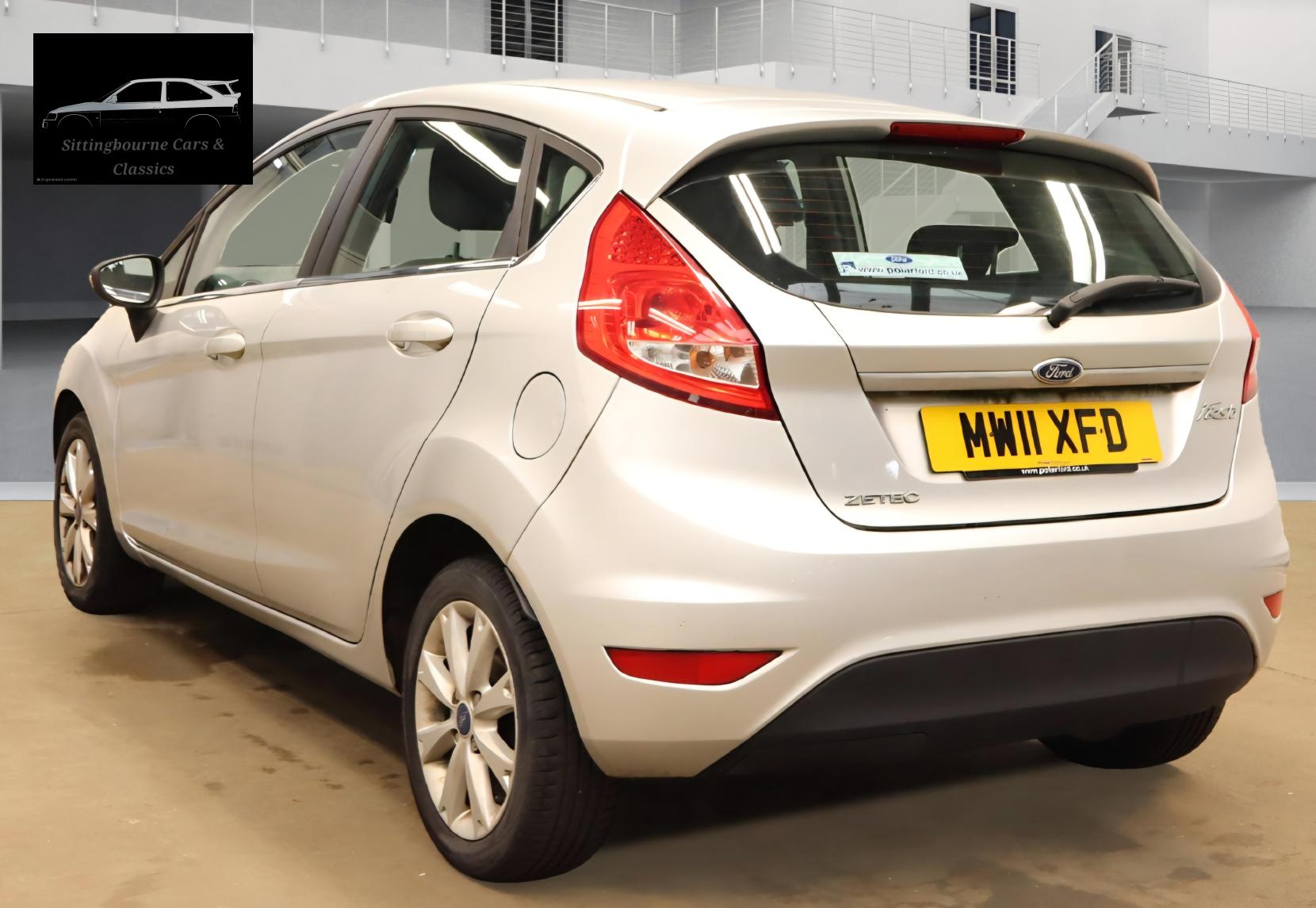 Ford Fiesta 1.25 Zetec Hatchback 5dr Petrol Manual (129 g/km, 81 bhp)