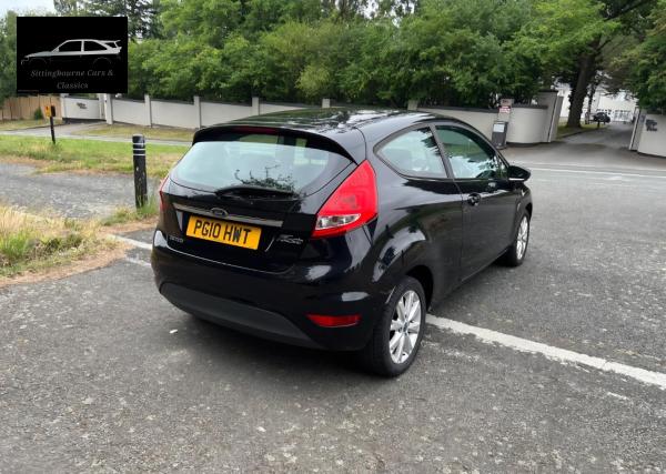 Ford Fiesta 1.25 Zetec Hatchback 3dr Petrol Manual (133 g/km, 81 bhp)