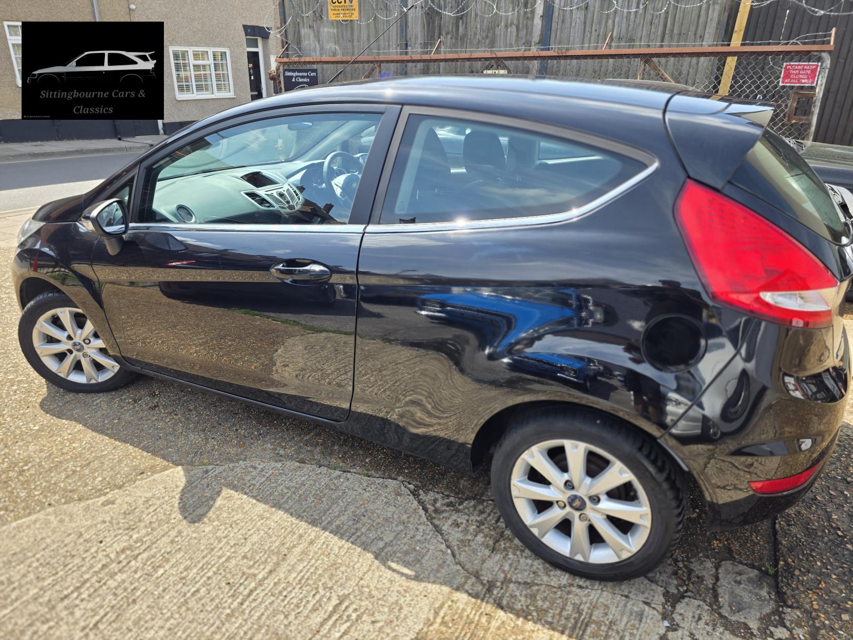 Ford Fiesta 1.25 Zetec Hatchback 3dr Petrol Manual (133 g/km, 81 bhp)