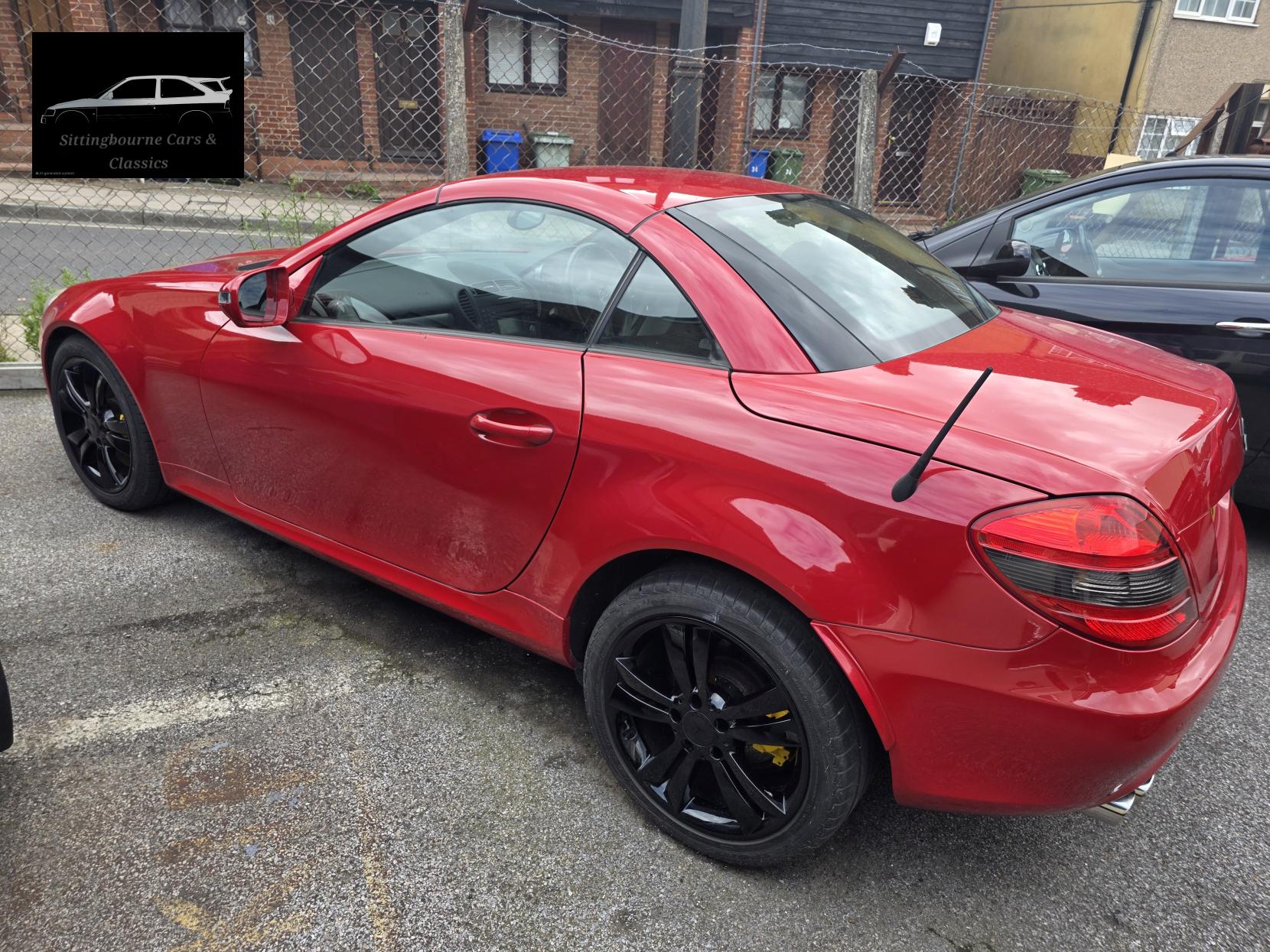 Mercedes-Benz SLK 3.5 SLK350 Convertible 2dr Petrol G-Tronic Euro 4 (305 ps)