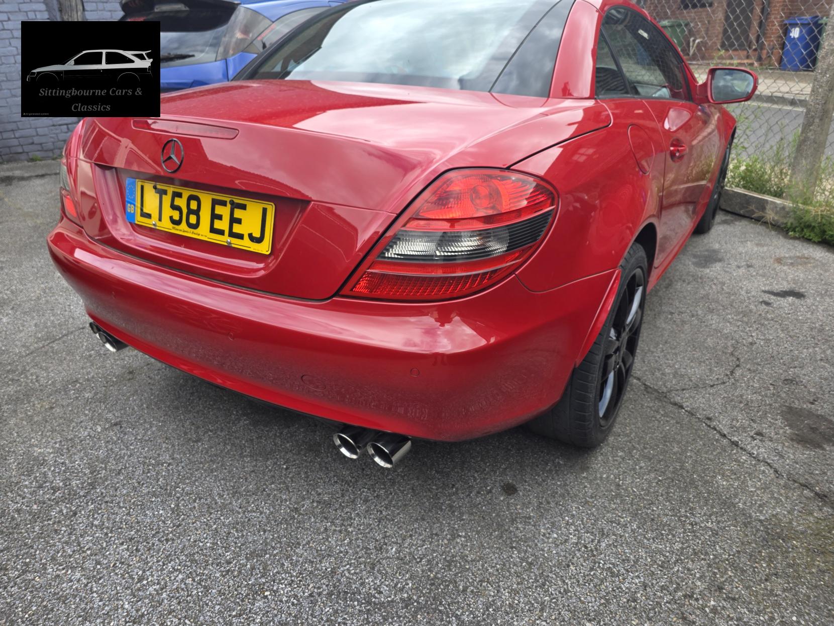 Mercedes-Benz SLK 3.5 SLK350 Convertible 2dr Petrol G-Tronic Euro 4 (305 ps)