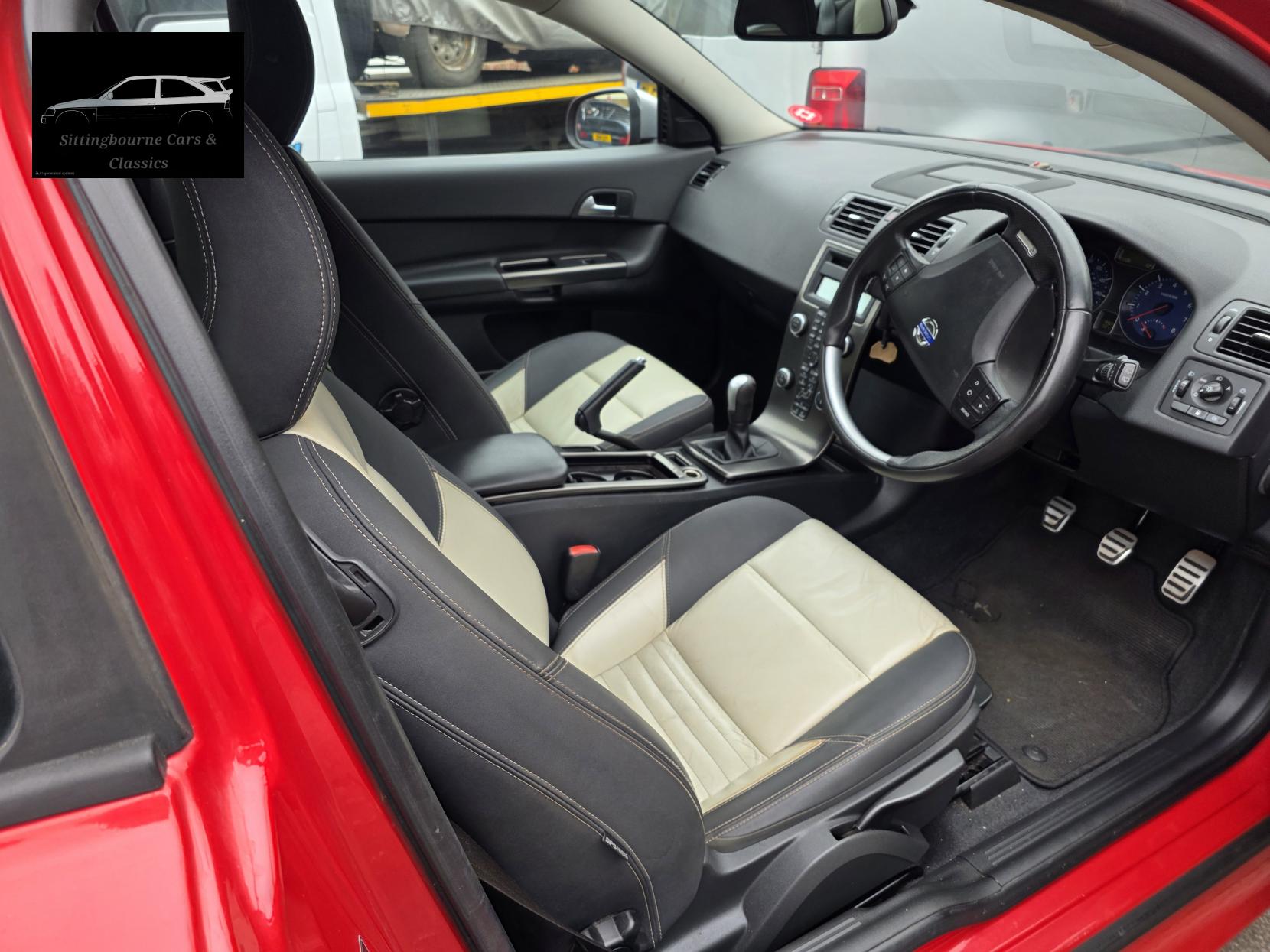 Volvo C30 2.0 R-Design Lux Sports Coupe 3dr Petrol Manual Euro 5 (145 ps)