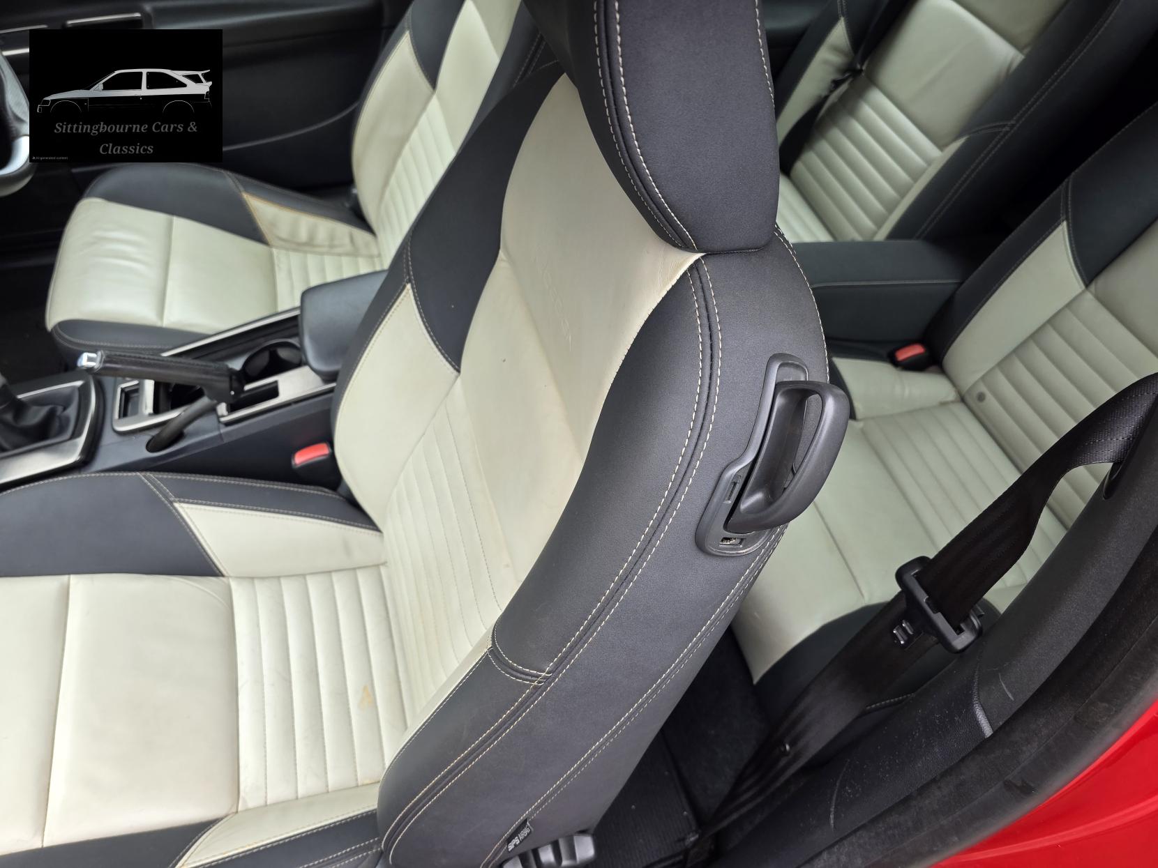 Volvo C30 2.0 R-Design Lux Sports Coupe 3dr Petrol Manual Euro 5 (145 ps)