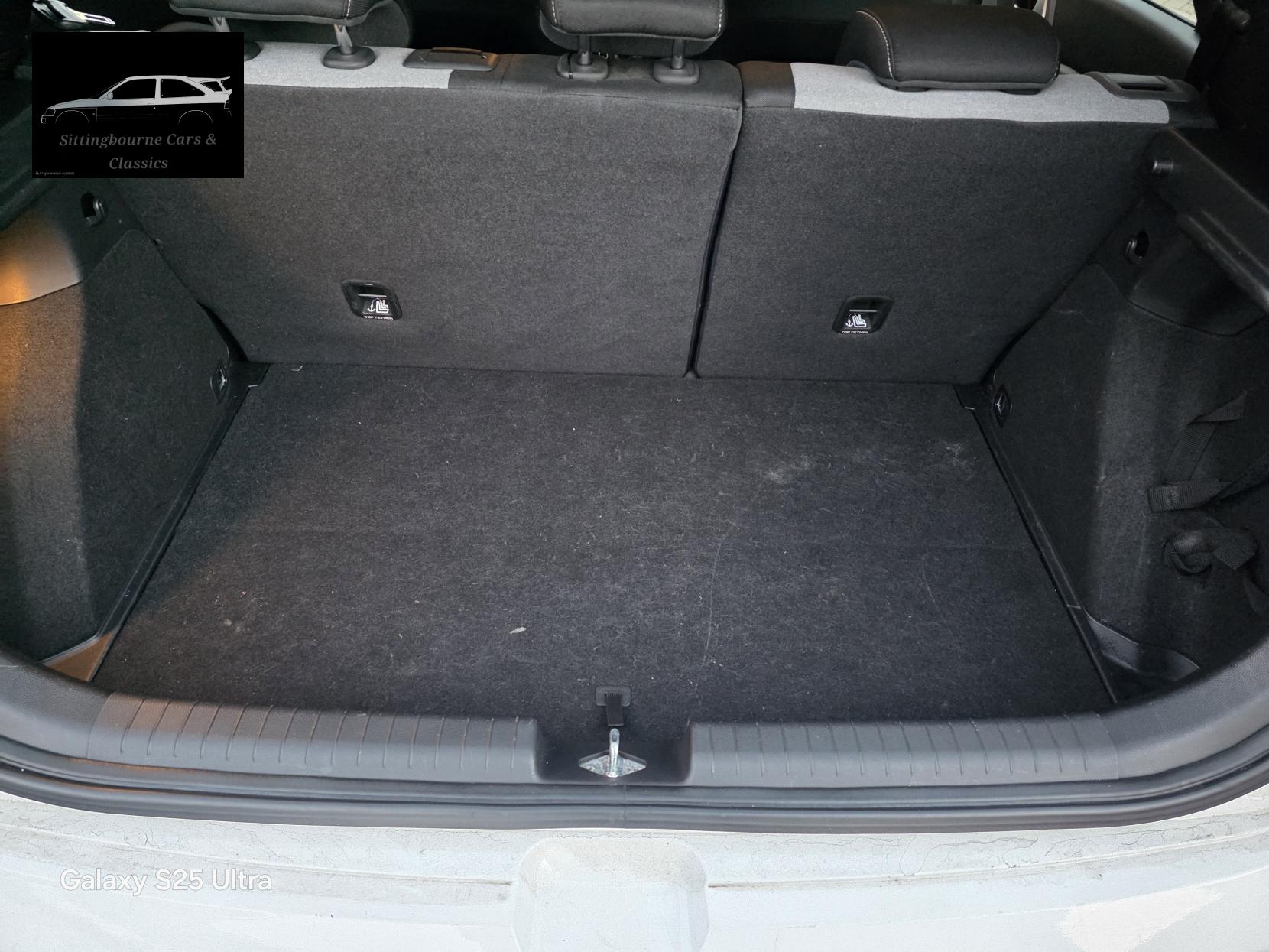 Hyundai i20 1.4 SE Hatchback 5dr Petrol Manual Euro 6 (100 ps)