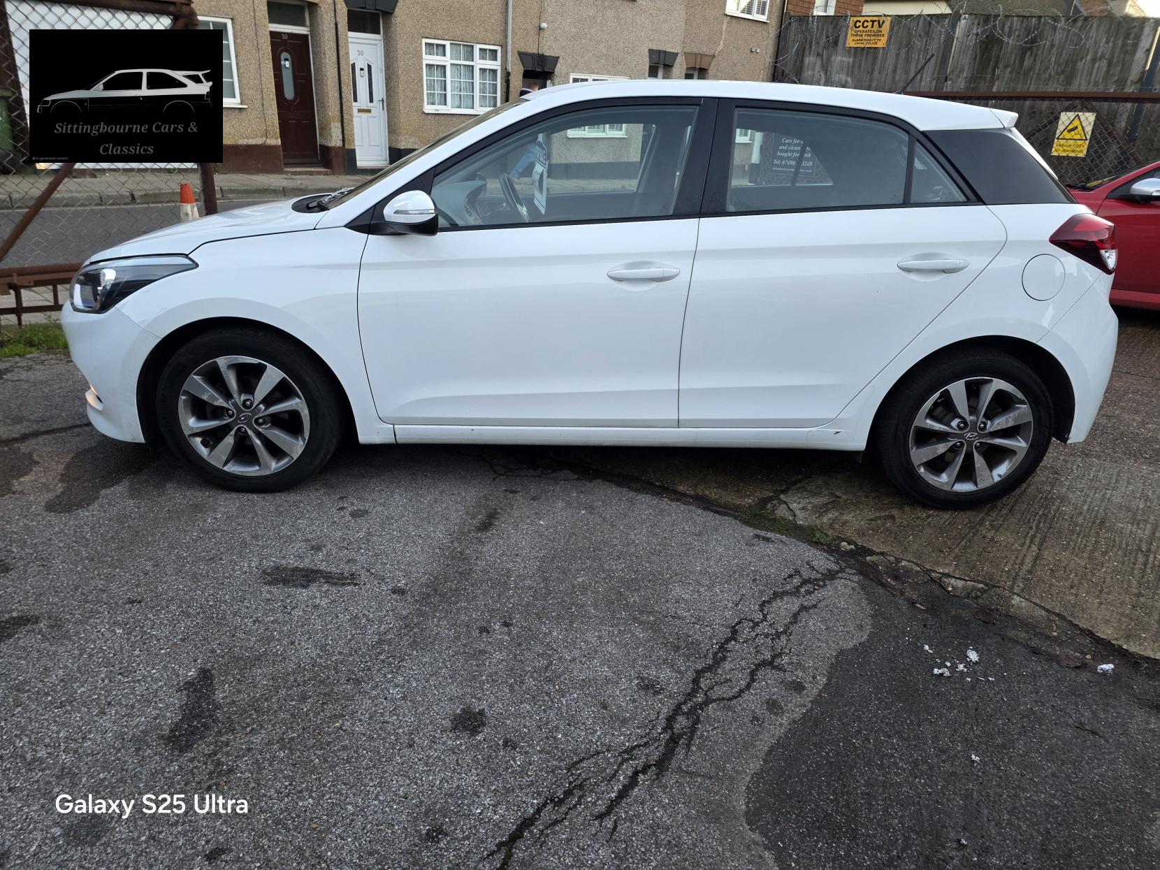 Hyundai i20 1.4 SE Hatchback 5dr Petrol Manual Euro 6 (100 ps)