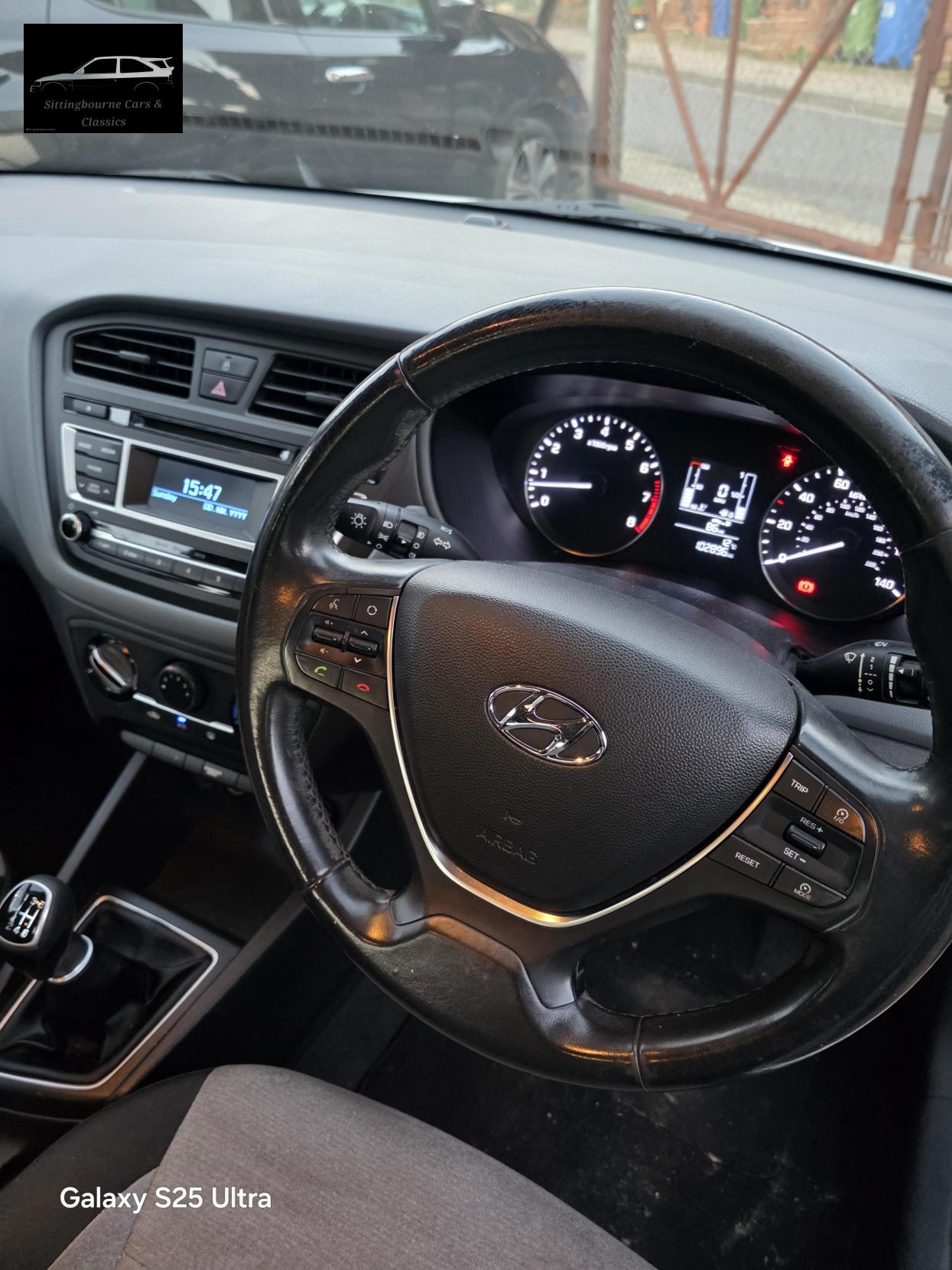 Hyundai i20 1.4 SE Hatchback 5dr Petrol Manual Euro 6 (100 ps)