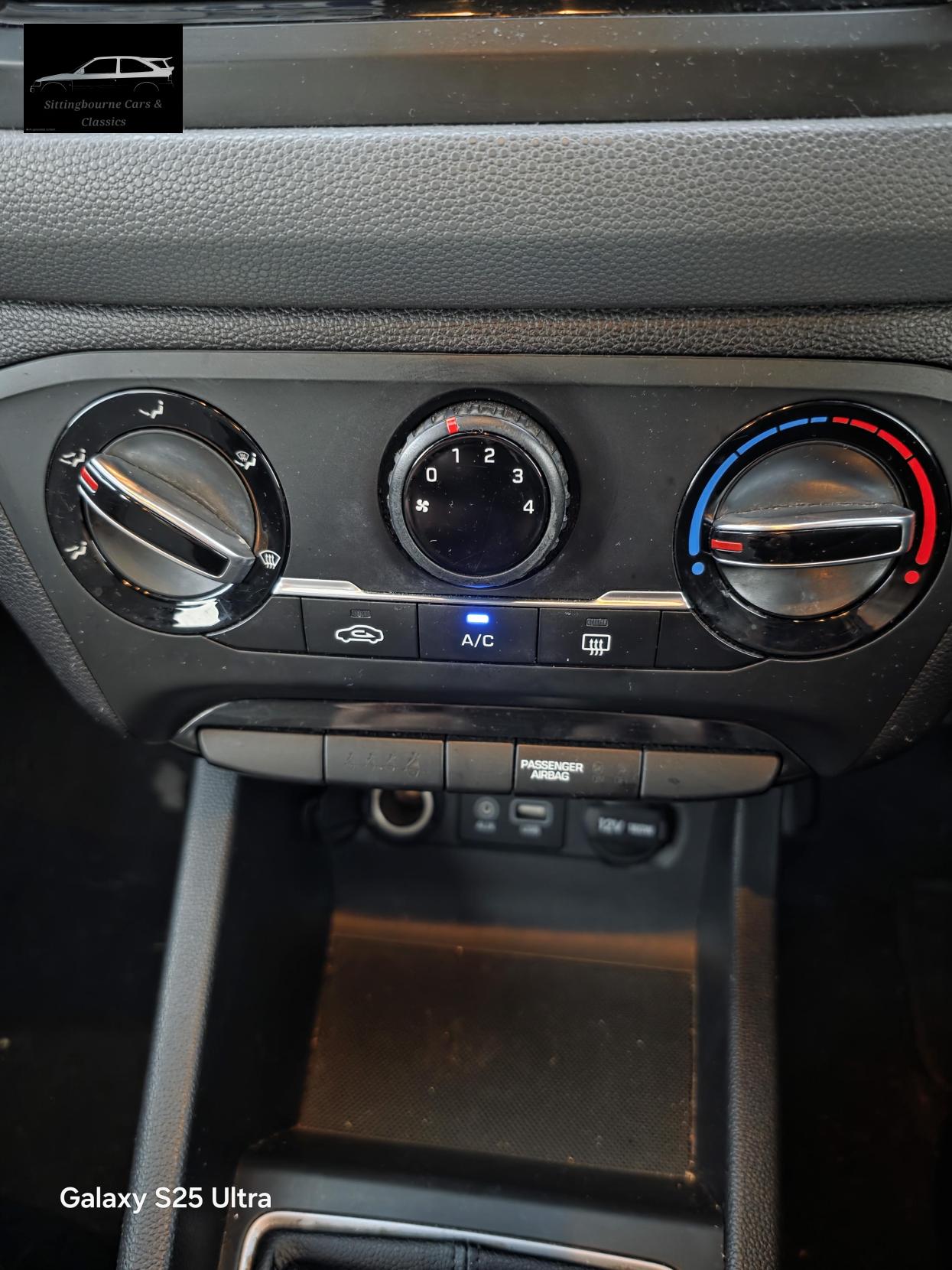 Hyundai i20 1.4 SE Hatchback 5dr Petrol Manual Euro 6 (100 ps)